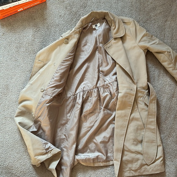 Girls trench coat - Picture 3 of 6
